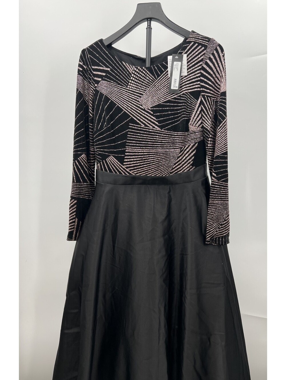 NWT Betsy & Adam Black Rose Gold Glitter Long Sleeve Formal Ballgown Size 10